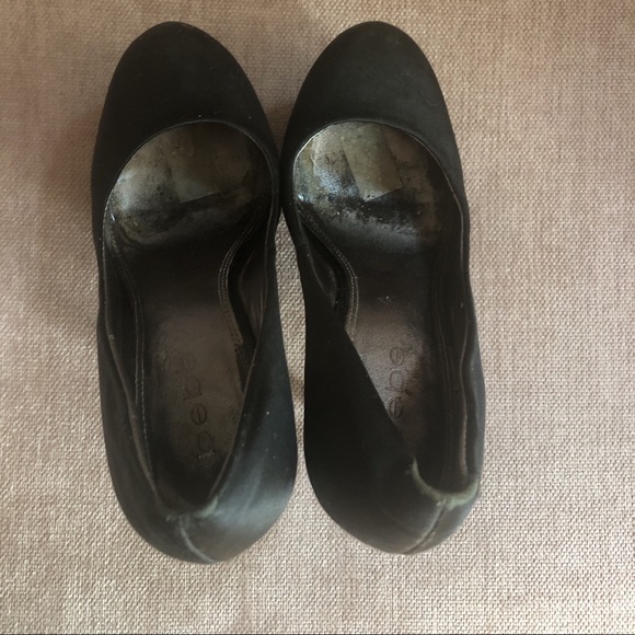 🖤👠 Bebe Riley Platform Pumps - Picture 5 of 7